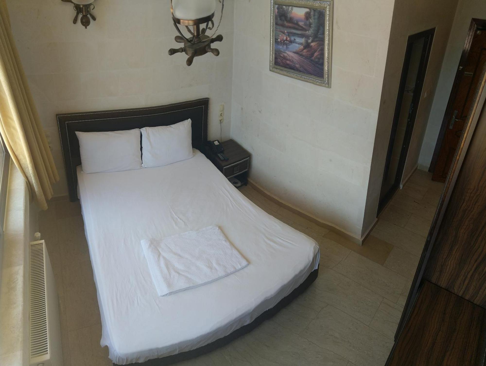 Turabdin Hotel Midyat Luaran gambar