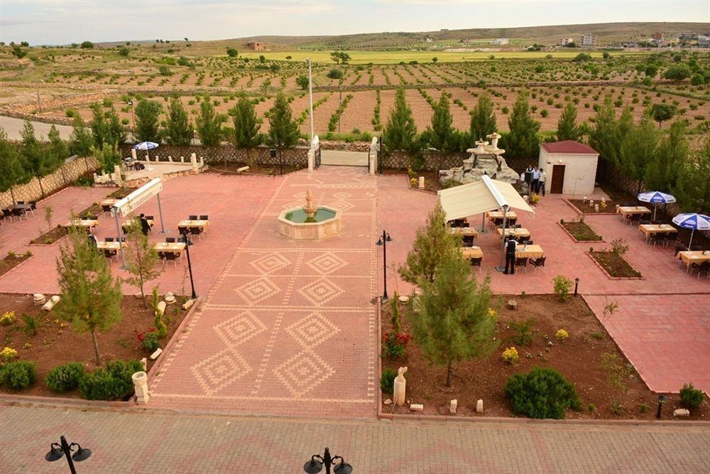 Turabdin Hotel Midyat Luaran gambar